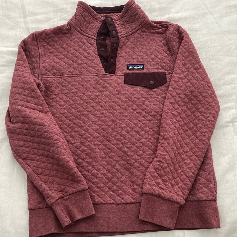 Patagonia women’s T-snap quilted pullover sweater